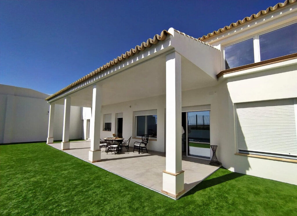 Casa con piscina - Bollullos