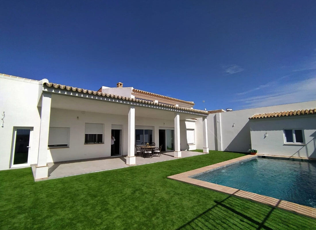 Casa con piscina - Bollullos